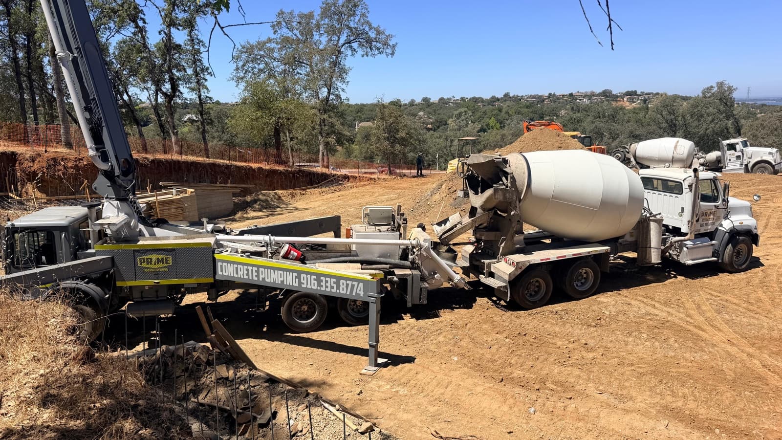 Pumping Partner On A Prime Pour